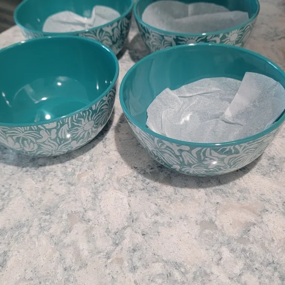 Chic & Tonic Desert Dreams Melamine Bowl Set (4) NEW IN BOX - Picture 2 of 5